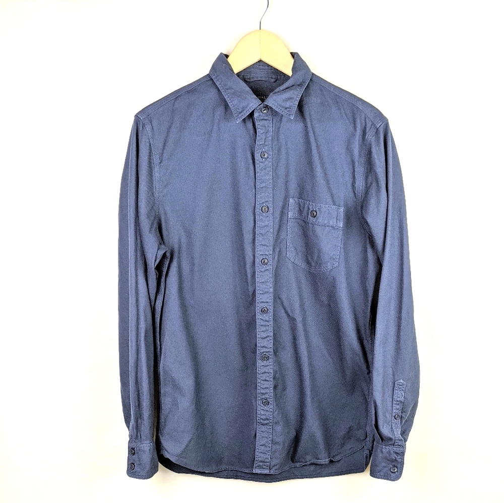 WALLIN & Bros. 100% Cotton Medium Blue Button Down